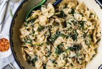 Vibrant Arugula and Creamy White Bean Pasta