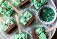 Mint Chip Brownie Pops