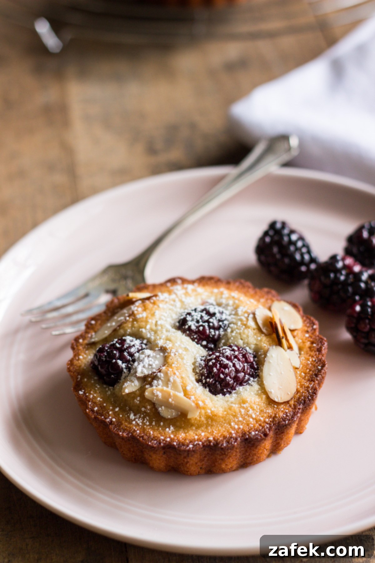 Elegant Blackberry Almond Bites 1 featured 2572