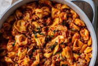 Creamy Sausage and Roasted Red Pepper Tortellini Alfredo