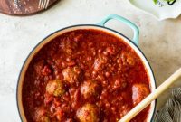 Classic Meatballs in Zesty Marinara