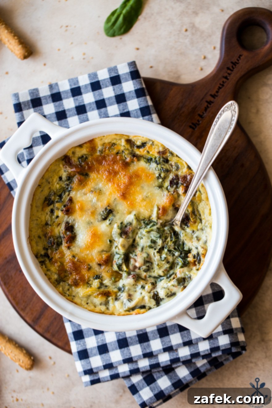Ultimate Bacon Spinach Artichoke Dip 1 featured 45155
