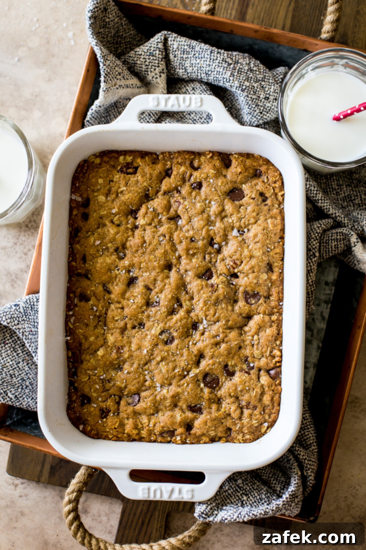 Chewy Oatmeal Chocolate Chip Bars 1 featured 49999