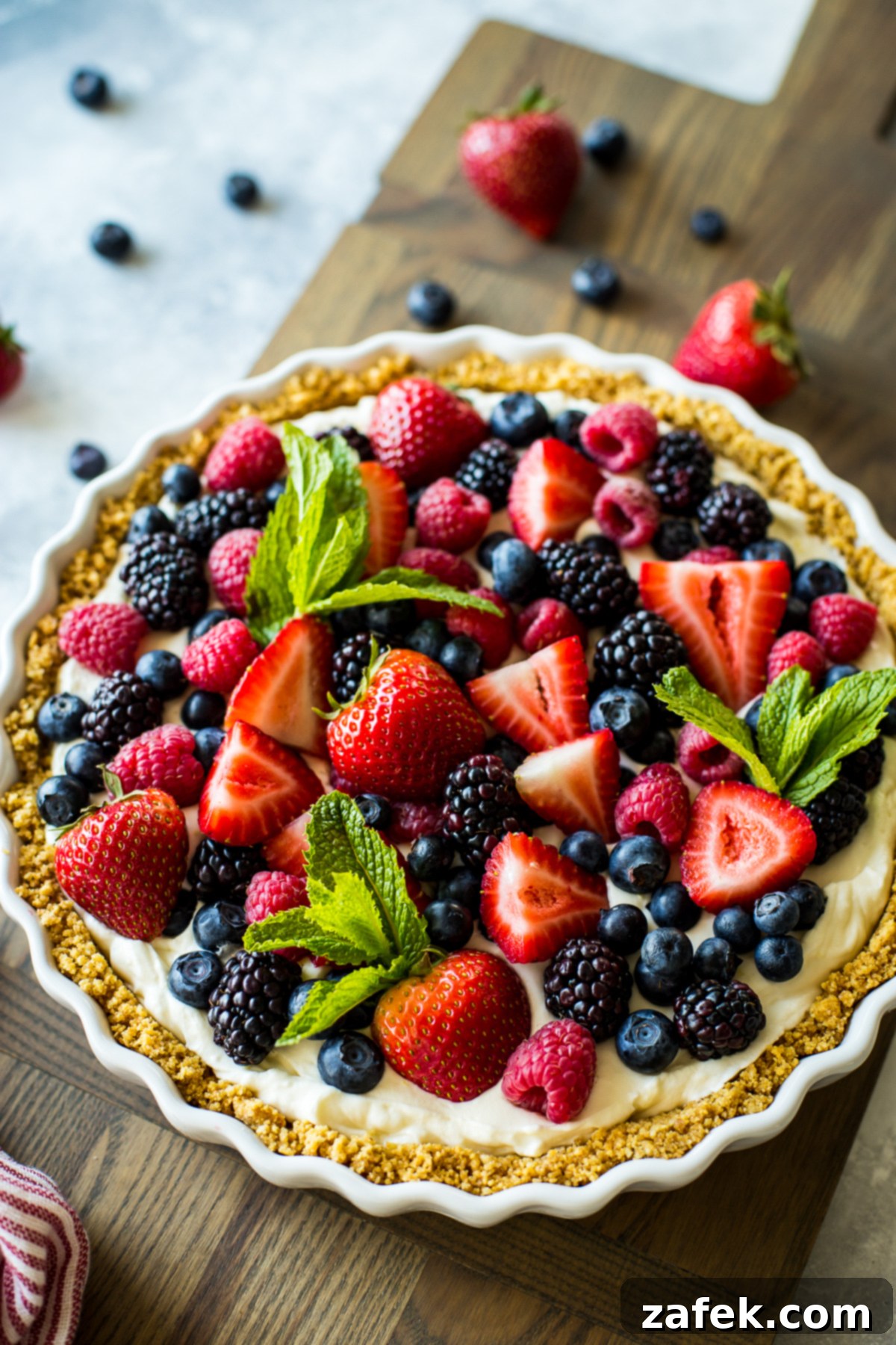 Vibrant Berry Tart 1 featured 53160