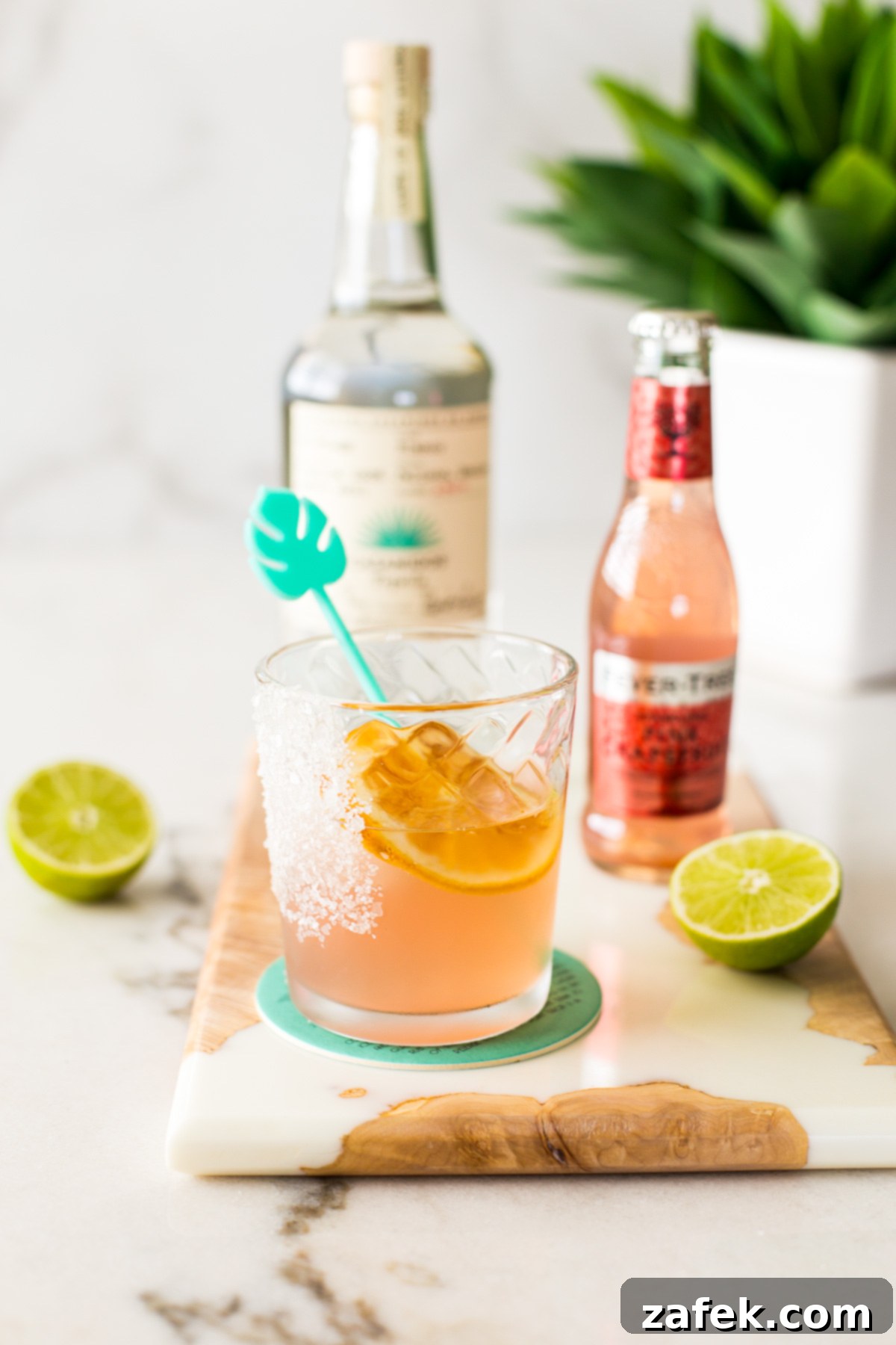 The Perfect Paloma Cocktail 1 featured 68035