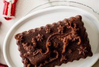 Warm Spiced Gingerbread Loaf