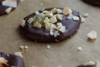 Holiday Chocolate Medallions