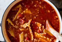 Hearty Lasagna Soup