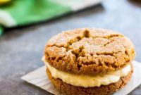 Spiced Gingersnap Lemon Creme Cookies