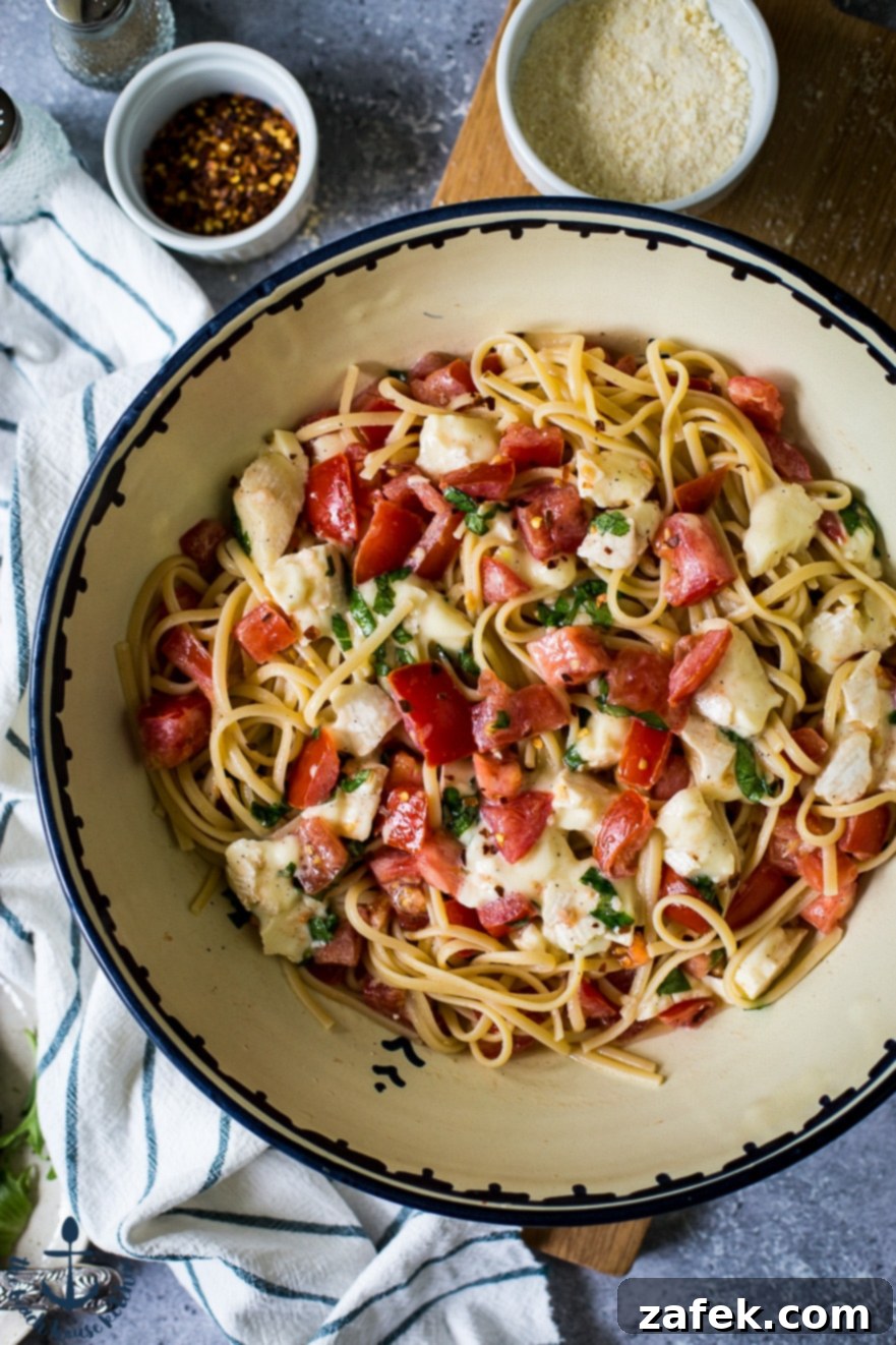 Creamy Linguine with Tomatoes, Basil and Brie Serving of Linguine with Tomatoes, Basil and Brie