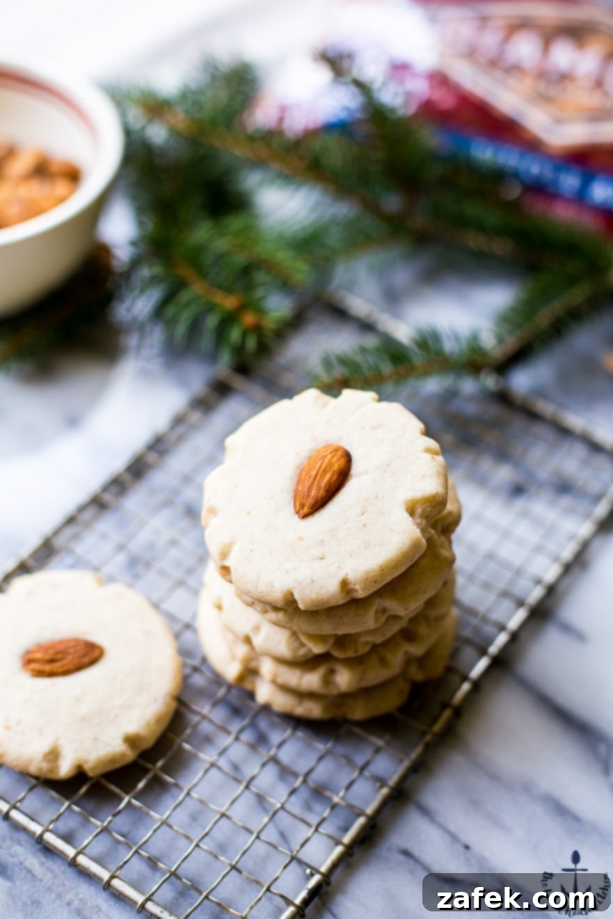 Baking with Diamond of California Nuts: Almond Meltaways