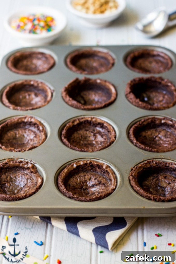 Casey's Fudgy Brownie Sundae Cups 4 Individual Brownie Sundae Cups for easy serving